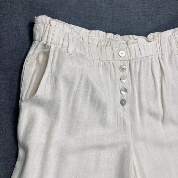 Ruby Rd Capri Pants Sz LP Ivory Elastic Waist Pockets Cottage Core Beachy Casual - Picture 3 of 13
